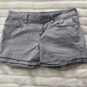 Aeropostale Gray Denim Shorts Sz 3/4